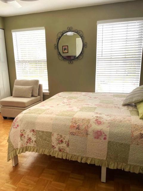 Coastal Townhome In Jupiter 1 Mile To Beach! Екстериор снимка